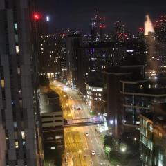 Sky View City Centre Luxury Apt
