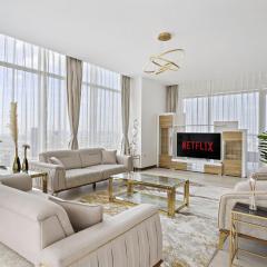 Bright 4BR Penthouse with Large Terrace