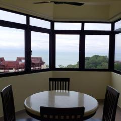 Batu Ferringhi Luxury Seaview Suite - 3Br