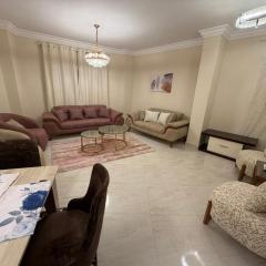 Family Apartment GuestS House