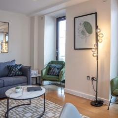 Westminster 2 bed 2 bath apartment with Air-Con