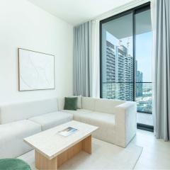PVH - Cozy 1BR with City View - Binghatti House