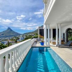 Luxury 4BR Villa w Pool Ocean Views Bakoven