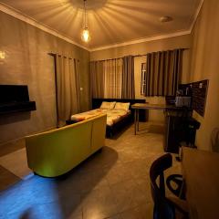 Studio Apartment near Shell Bunga, King Ceasor University