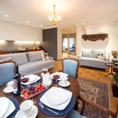 Maya's Flats & Resorts 102 - Premium Apartment Prz