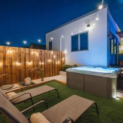 Private Suite HotTub