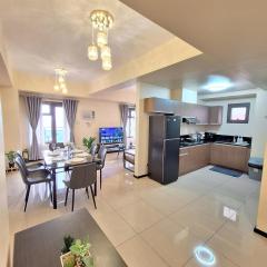 Three Bedroom The Radiance Manila Bay View with Pool and Free Parking
