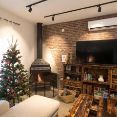 Montijo Sunny Private Pool and wonderful fireplace