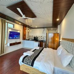 The Cedar Stone Apartments Manali