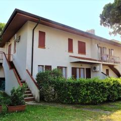 Apartment in a villa with garden