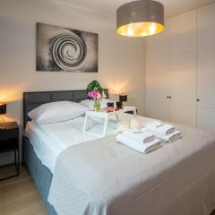 Maya's Flats & Resorts - River View