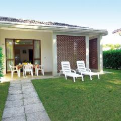 Semi-detached villa in a nice area