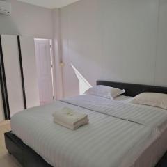 Nong Lom Grand