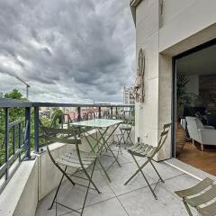 Classy apartment with terrace
