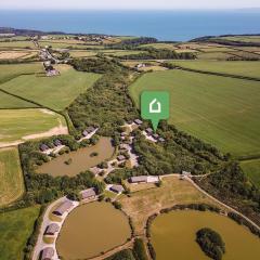 1 Bed in Higher Clovelly 00354