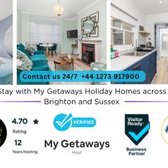 Coastal Breeze with Seaview By My Getaways