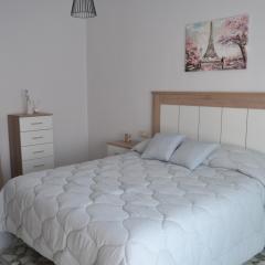 Flor de Almendro, cerca de Toledo y Puy du Fou