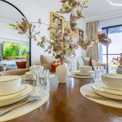 Vieli Luxury Apartment with heated Pool,Gym,1 min walk to Mall