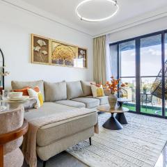 Vieli Luxury Apartment with heated Pool,Gym,1 min walk to Mall