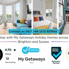 Narrow House - Free Parking By My Getaways