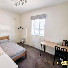 Kensington Times River Residence