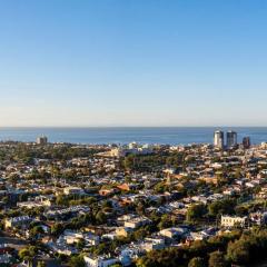 Bay View 2bed 2bath in the heart of South Melbourne