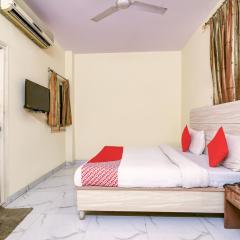 Hotel O Vishwakarma Palace