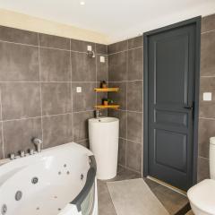 T2 Avec Jacuzzi En Face de l'Arc de Triomphe B