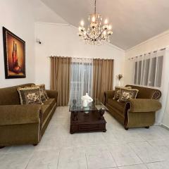Entire House in Santo Domingo Este