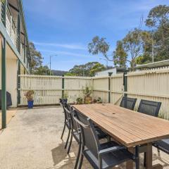 Am Meer at Cora Lynn