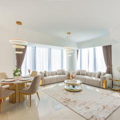 Luxury 2-Bedroom Apartment with Stunning City Views