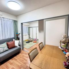 Motosakura 301, direct access to Narita and Haneda, 2 beds, 5 train lines, elevator, free bicycle rental, luxury double bed