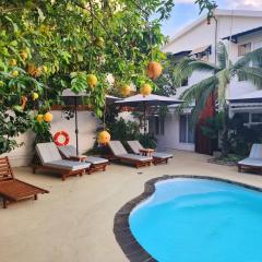 2-Bedroom Apt 3mins to Beach & Private Restaurant - TRR2