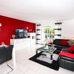 Blankwasserweg 45, "Amina 3"