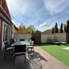 Acogedor chalet con jardín ideal para desconectar