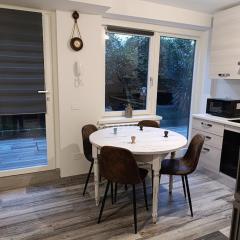 Callisto Vicino al lago con un'atmosfera calorosa e giardino