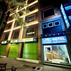 Hotel Plaza Mayor 44