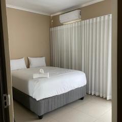 The Oryx Luxury Apartment