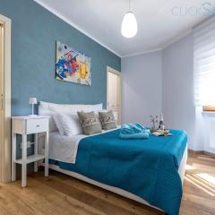 Exclusive Room in Light House, close to the sea