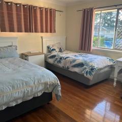 Granadilla st 超大间2张床走路到公交站商场2