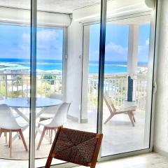 Breathtaking view, comfort & ideal location