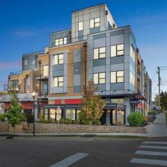 Stylish Downtown Escape Near IU and Cafes