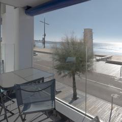 Appartement 2* face mer avec balcon et garage - Centre-ville Sables d'Olonne - FR-1-197-367