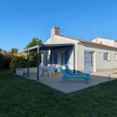 Maison récente et calme, 6 pers, à 400m du centre - FR-1-476-87