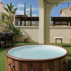 Private Villa in Cabo with Garden, Hot Tub & Medano Beach just 10 min away