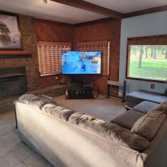 Peaceful cabin near Disney and Grand Lake