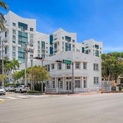 Blue Flamingo Suites