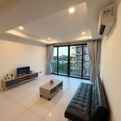 2-5 Pax, Free Parking & Free Wi-fi, Merriton Kuching