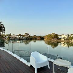 Spacious waterfront home with pontoon, pool, BBQ