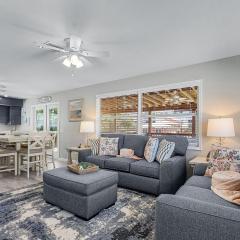 171 Canal Cove- 2BR with Canal Views home